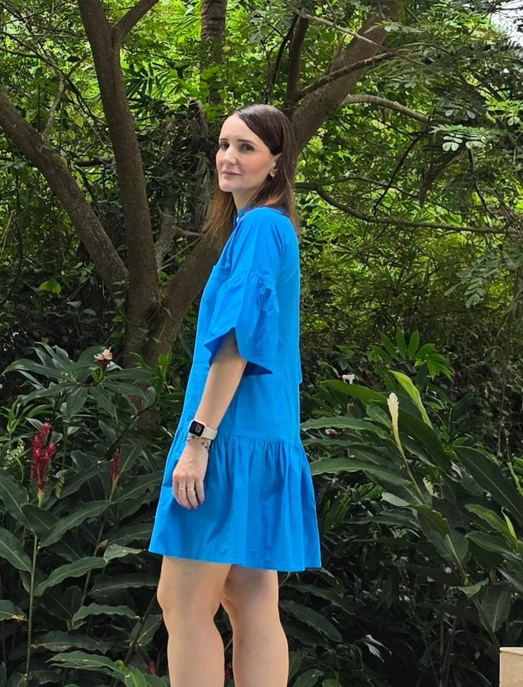 Vestido Camisero con Volantes Azul Real foto